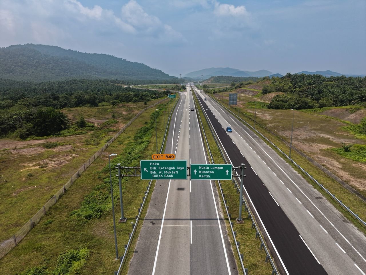 Lebuhraya Pantai Timur Phase 2 Signage Works, Packages 1–8