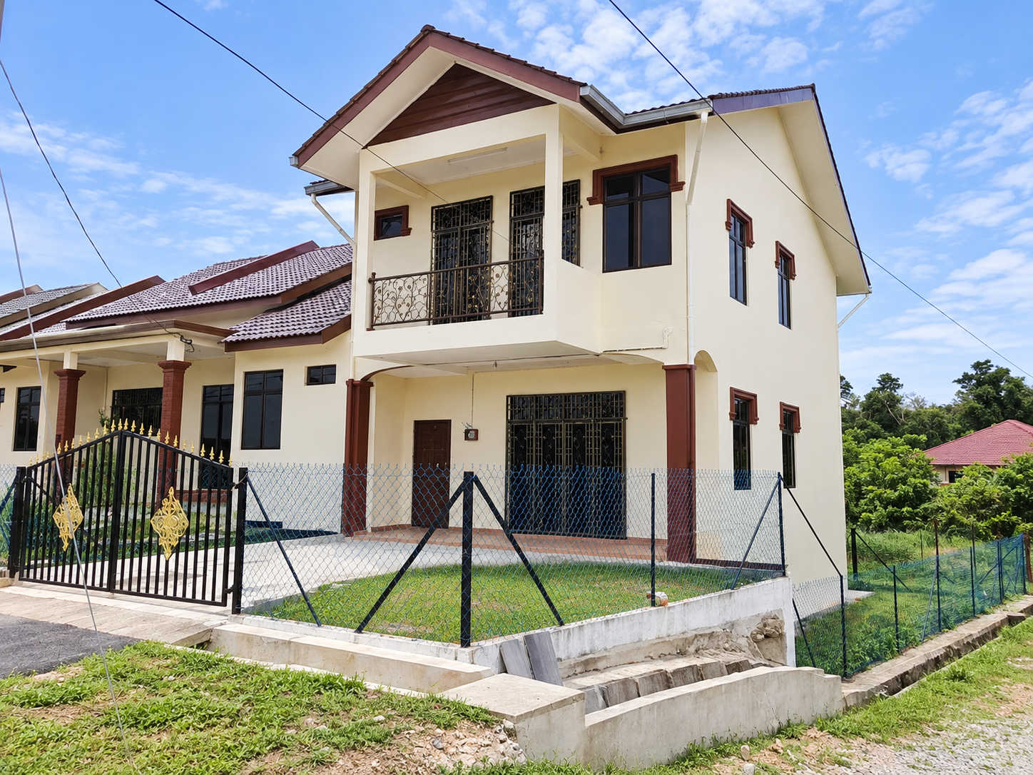 Gelam 2-Storey Terrace Residences